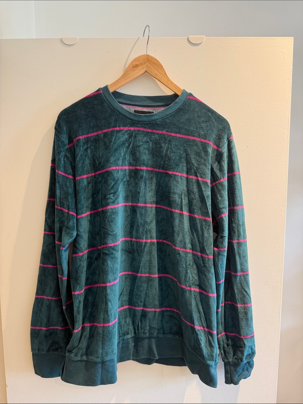 Stussy Green Crewneck Sweater with Pink Stripes